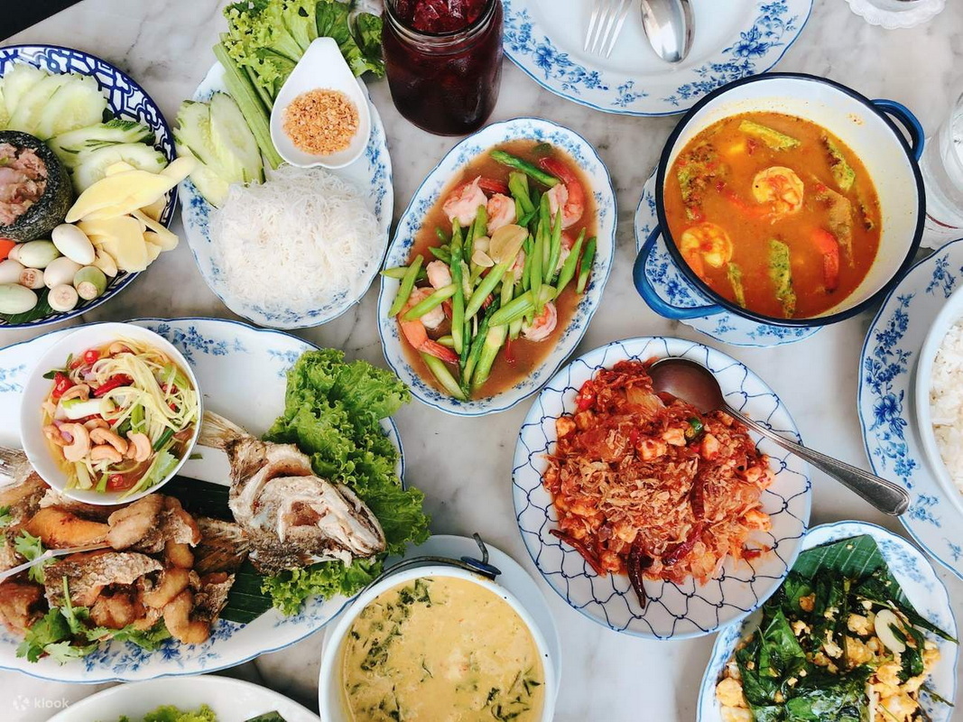 Phuket Food Guide